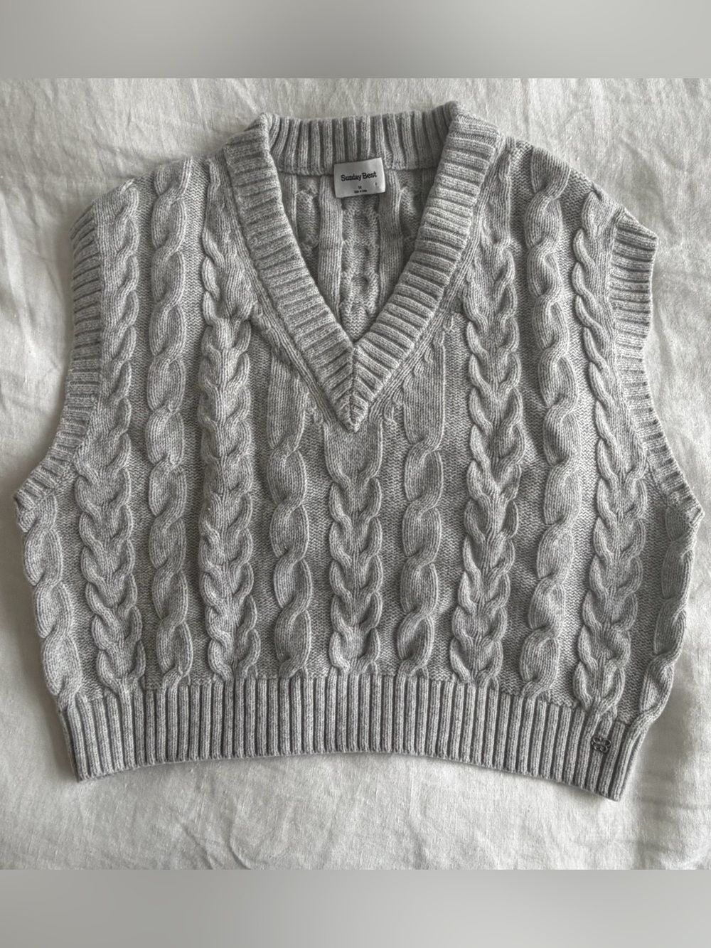 EUC sunday best winston cable knit sweater vest